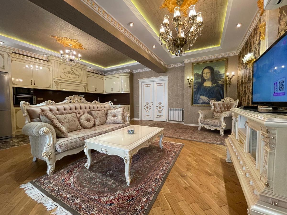 Park Azure Louvre Apartment Баку Екстер'єр фото