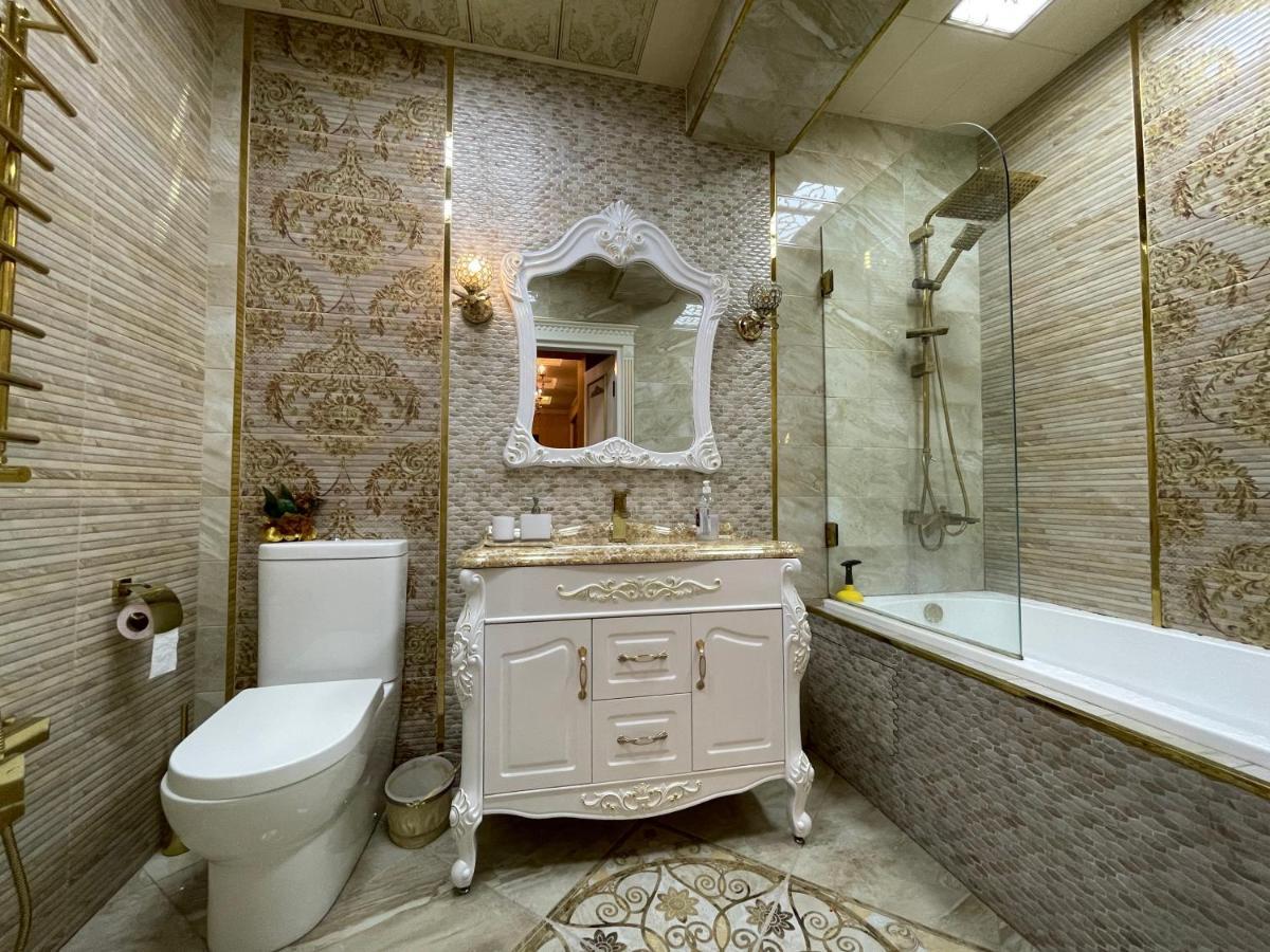 Park Azure Louvre Apartment Баку Екстер'єр фото